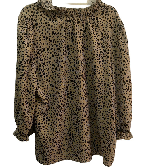 Leopard Print Long Sleeve Blouse - Picture 2 of 4